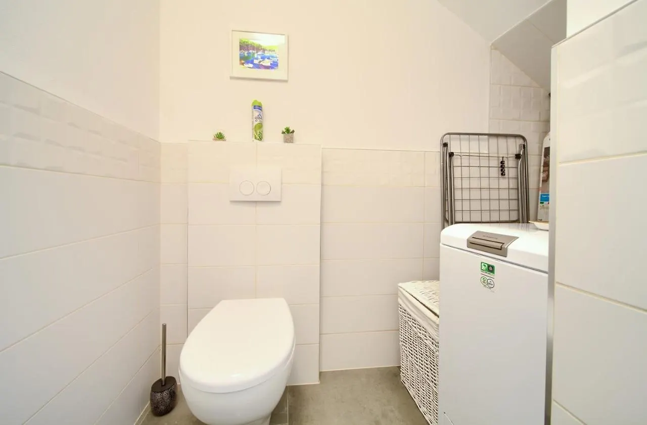 펜션 Holiday House Mar 말린스카